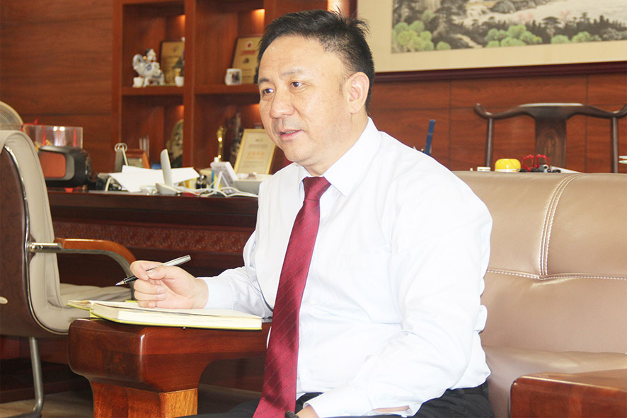 集團董事·總經理卓勁松先生