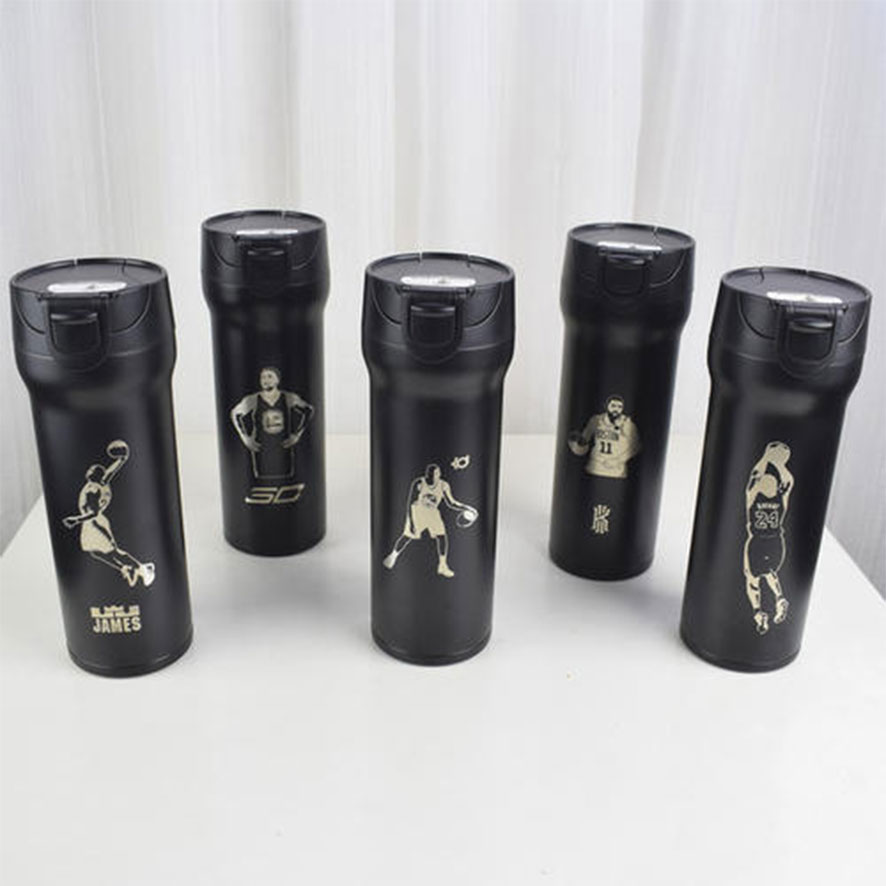 新手?jǐn)[地攤賣什么好, 擺地攤賣什么好,激光雕刻生意,水杯激光雕刻