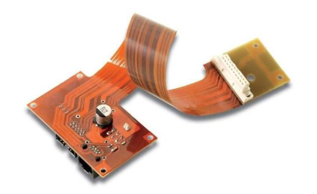 軟板激光切割機，多光源對比紫外激光優(yōu)勢顯著