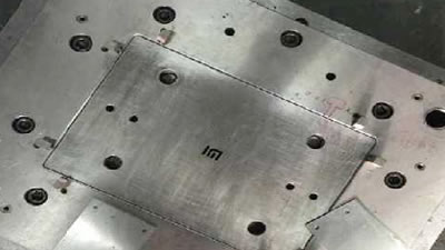 筆記本金屬內(nèi)板三維激光切割