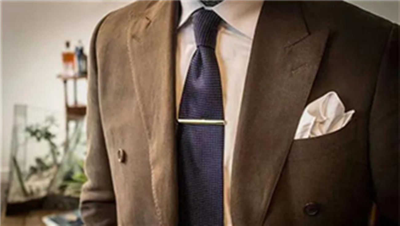 激光打標專屬領帶夾，陪你在職場拼搏奮斗