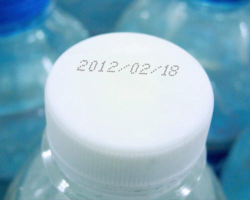 礦泉水激光噴碼機(jī)_打標(biāo)的最佳選擇