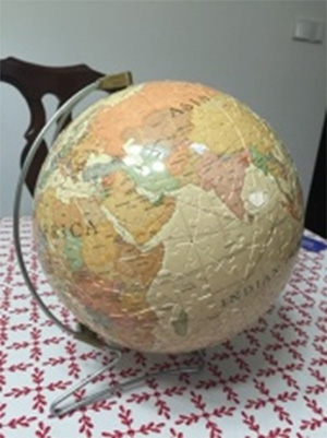 塑料拼圖激光切割機(jī)