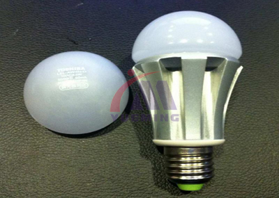 燈具、燈頭激光打標(biāo)樣品