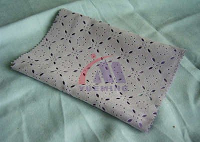 布料皮革<a href=http://m.wxol.cc target=_blank class=infotextkey>激光切割機</a>.jpg