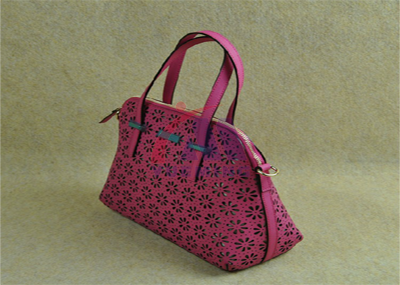 <a href=http://m.wxol.cc/chanpin/70.html target=_blank class=infotextkey>激光切割印花</a>01.png