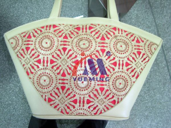 粵銘,粵銘激光雕刻機(jī),激光切割機(jī),激光打標(biāo)機(jī)